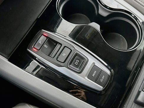 Used 2021 Honda Pilot Touring image 24