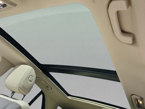 Certified 2025 Mercedes-Benz GLE 450e GLE 450e image 27