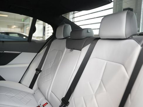 New 2027 BMW 550e xDrive w/ Executive Package AWD/4WD image 6