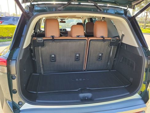 Used 2022 Nissan Pathfinder Platinum w/ Lighting Package (N93) image 14