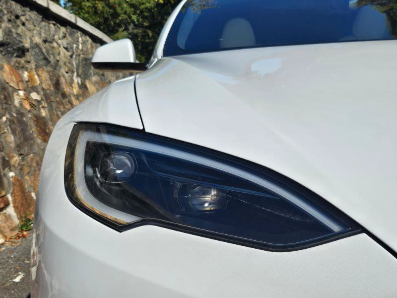 Used 2023 Tesla Model S AWD/4WD image 25