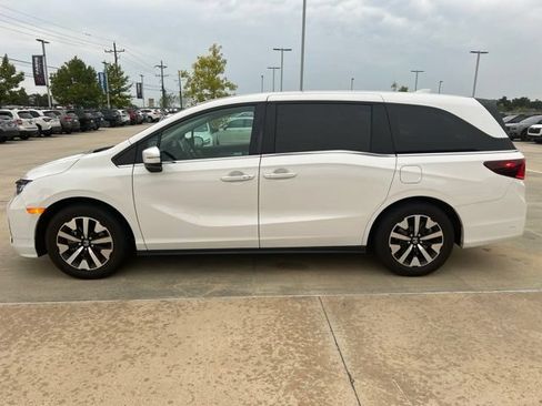 Used 2026 Honda Odyssey EX-L image 4