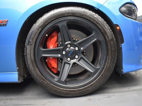 Used 2019 Dodge Charger Scat Pack w/ Dynamics Package image 5