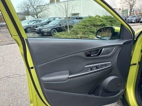 Used 2020 Hyundai Kona Ultimate image 35