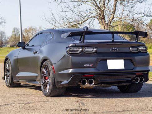 Used 2024 Chevrolet Camaro ZL1 RWD image 6