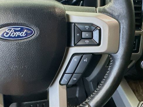 Used 2019 Ford F350 Lariat w/ Lariat Ultimate Package AWD/4WD image 27