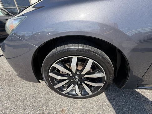 Used 2014 Honda Civic EX-L image 18