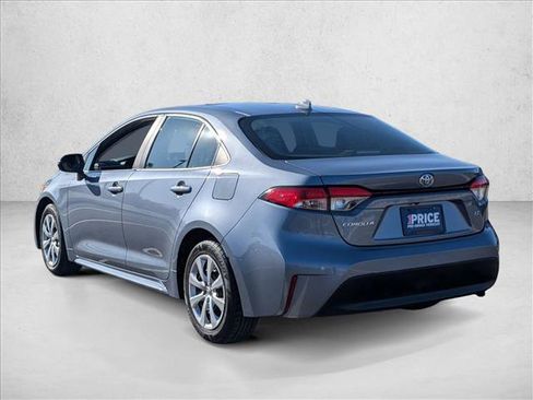 Used 2024 Toyota Corolla LE FWD image 9