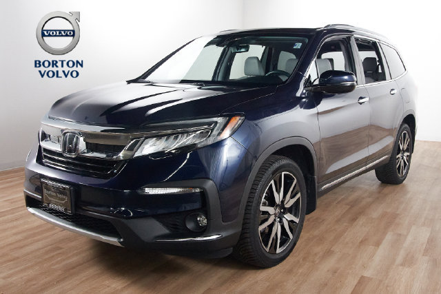 Used 2022 Honda Pilot Touring image 1