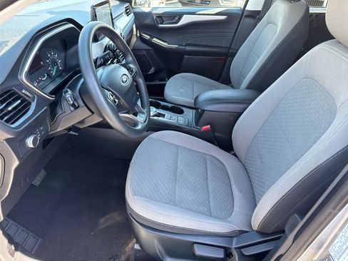 Certified 2022 Ford Escape SE image 26