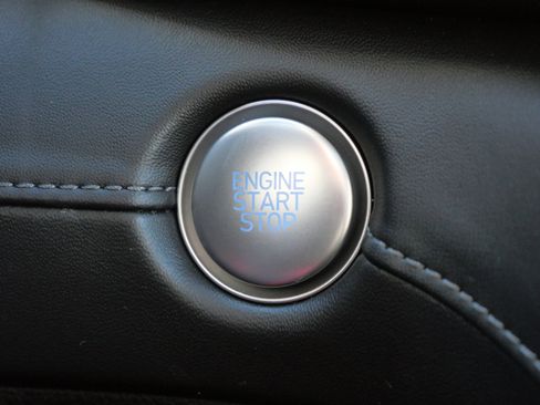 Certified 2023 Hyundai Santa Fe SEL w/ Premium Package image 31