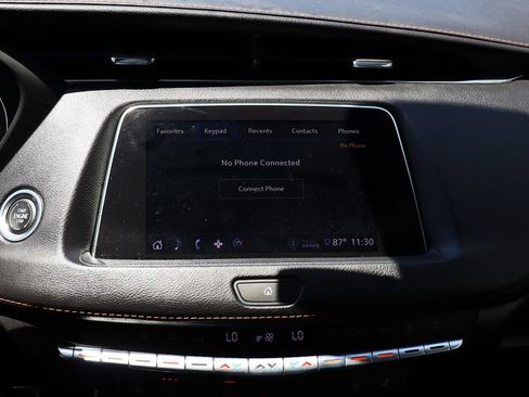 Used 2020 Cadillac XT4 Sport FWD image 48