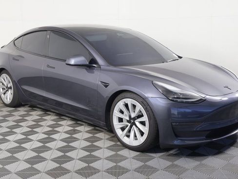 Used 2023 Tesla Model 3 Long Range image 3