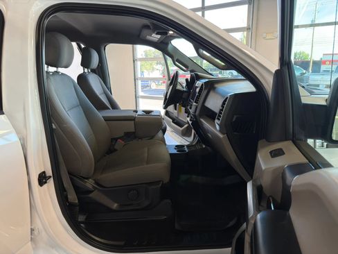 Used 2019 Ford F150 XLT w/ Trailer Tow Package AWD/4WD image 22