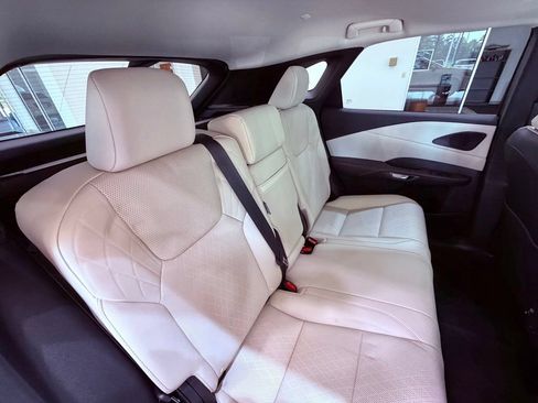 Certified 2024 Lexus RX 350 Premium Plus w/ Convenience Package FWD image 18