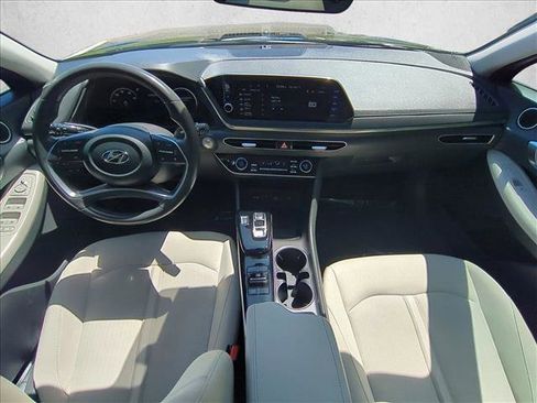 Certified 2023 Hyundai Sonata SEL w/ Convenience Package FWD image 20