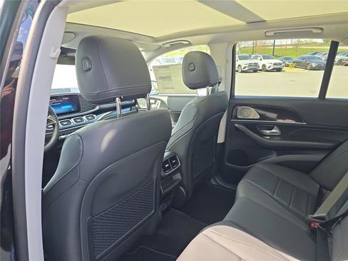New 2026 Mercedes-Benz GLE 450 4MATIC image 17