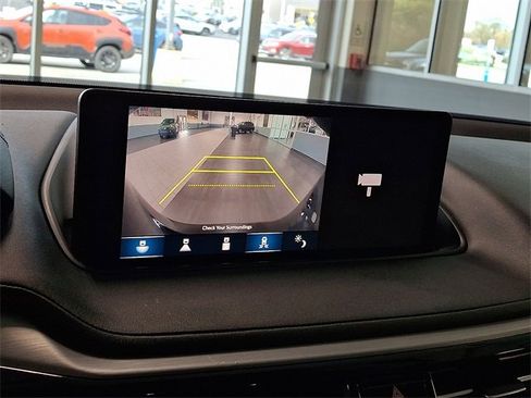Used 2023 Acura MDX SH-AWD w/ Technology Package image 18