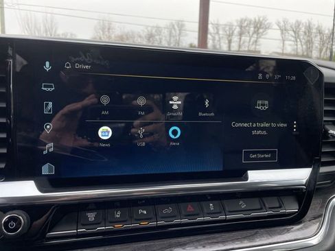 Used 2025 Chevrolet Silverado 2500 LTZ w/ LTZ Premium Package image 16