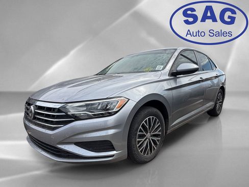 Used 2021 Volkswagen Jetta SE w/ SE Cold Weather Package FWD image 5