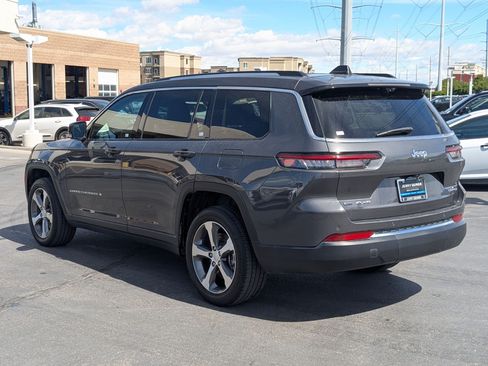 Used 2023 Jeep Grand Cherokee L Limited w/ Luxury Tech Group II AWD/4WD image 4