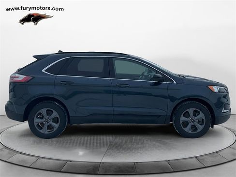 Used 2022 Ford Edge SEL w/ Sport Appearance Package image 2