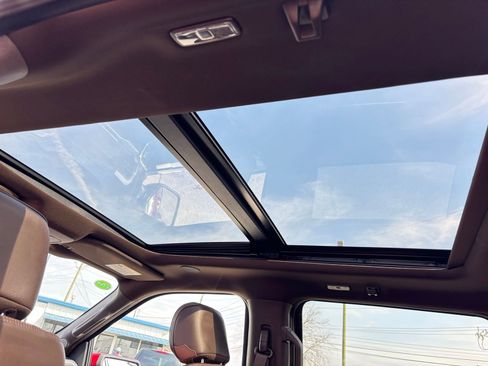 Used 2025 Ford F150 King Ranch w/ FX4 Off-Road Package image 19