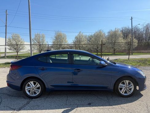 Used 2020 Hyundai Elantra SEL image 2
