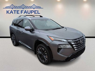 Used 2025 Nissan Rogue Platinum w/ Platinum Premium Package