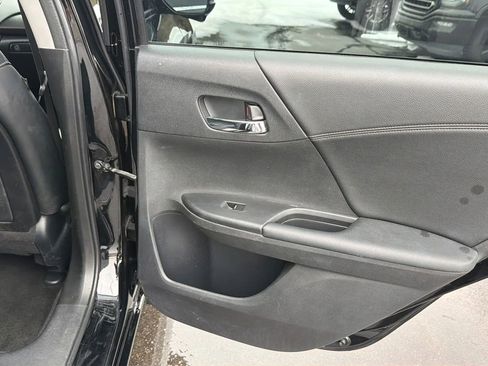 Used 2013 Honda Accord EX-L image 39