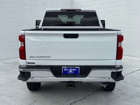 Used 2024 Chevrolet Silverado 2500 LT image 15