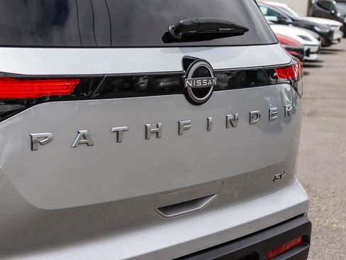 Used 2023 Nissan Pathfinder SV w/ Cargo Package FWD image 8