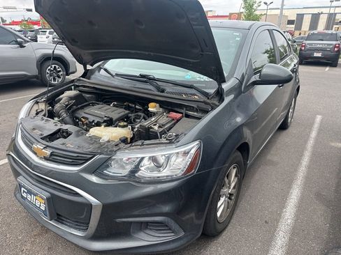 Used 2019 Chevrolet Sonic LT w/ Convenience Package image 3