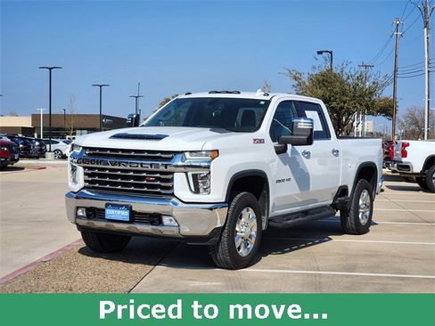 Certified 2022 Chevrolet Silverado 2500 LTZ image 2