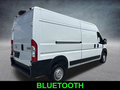 Used 2025 RAM ProMaster 2500 w/ Convenience Group FWD image 5