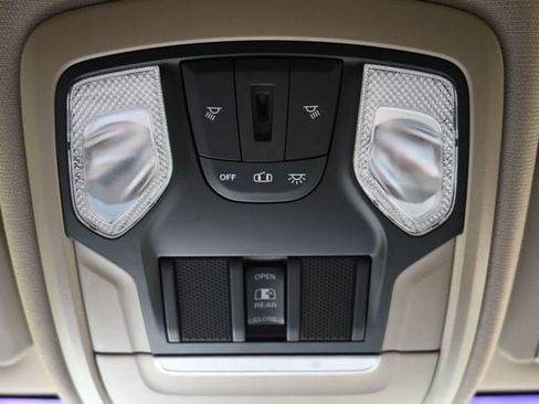 Used 2020 RAM 2500 Tradesman AWD/4WD image 34