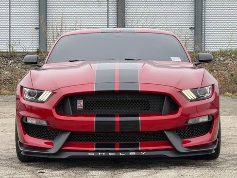 Used 2020 Ford Mustang Shelby GT350 image 27