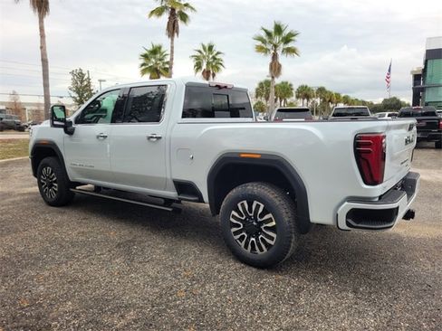 New 2026 GMC Sierra 2500 Denali Ultimate image 11