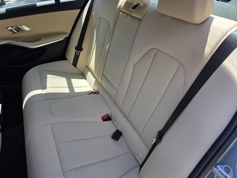 Certified 2023 BMW 330i xDrive Sedan w/ Convenience Package AWD/4WD image 15