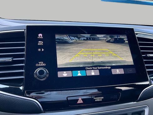 Used 2024 Honda Passport EX-L image 27