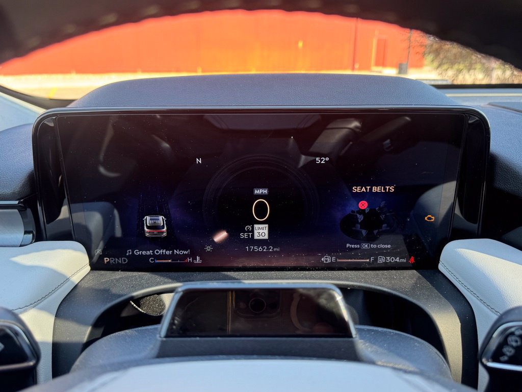 Used 2026 Lincoln Aviator AWD image 14