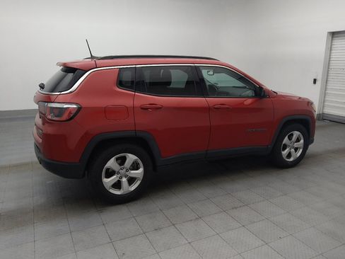 Used 2019 Jeep Compass Latitude w/ Popular Equipment Group FWD image 10