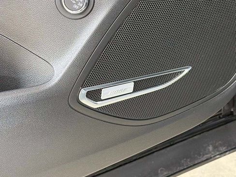 Used 2023 Buick Envision Avenir AWD/4WD image 46