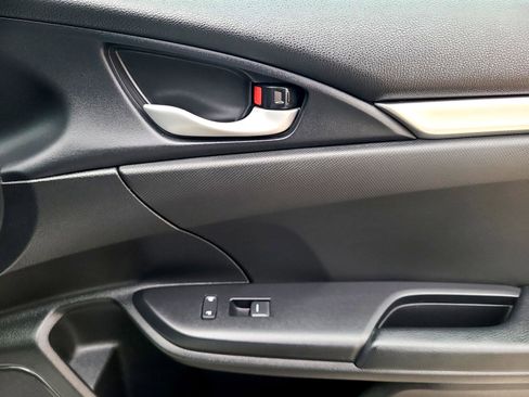 Used 2020 Honda Civic Sport image 22