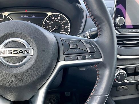 Used 2022 Nissan Altima 2.5 SR image 19