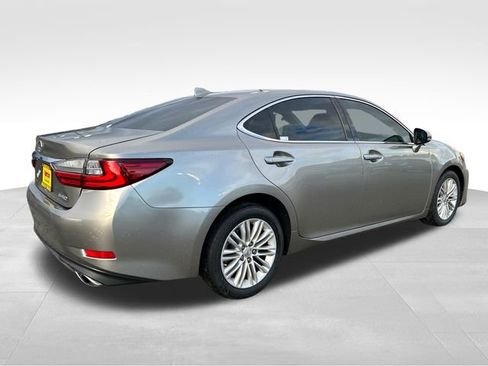 Used 2018 Lexus ES 350 image 9