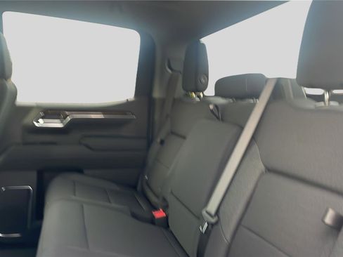 New 2026 GMC Sierra 1500 Elevation image 17