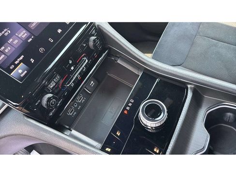 Used 2023 Jeep Grand Cherokee L Altitude AWD/4WD image 23
