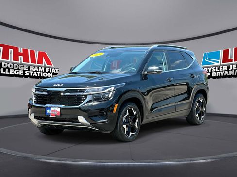 Used 2024 Kia Seltos EX FWD image 1