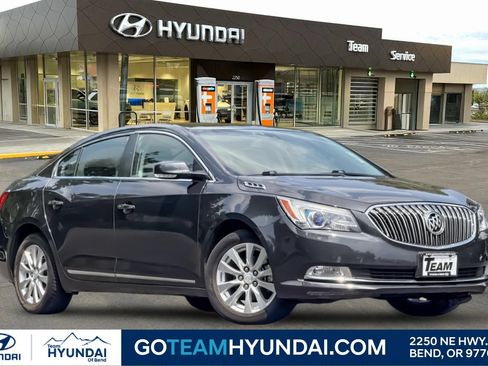 Used 2015 Buick LaCrosse Leather FWD image 1
